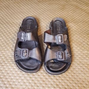 La Plume Jen Sandals Women's 40 Leather 2-Buckle Wedge Size 8